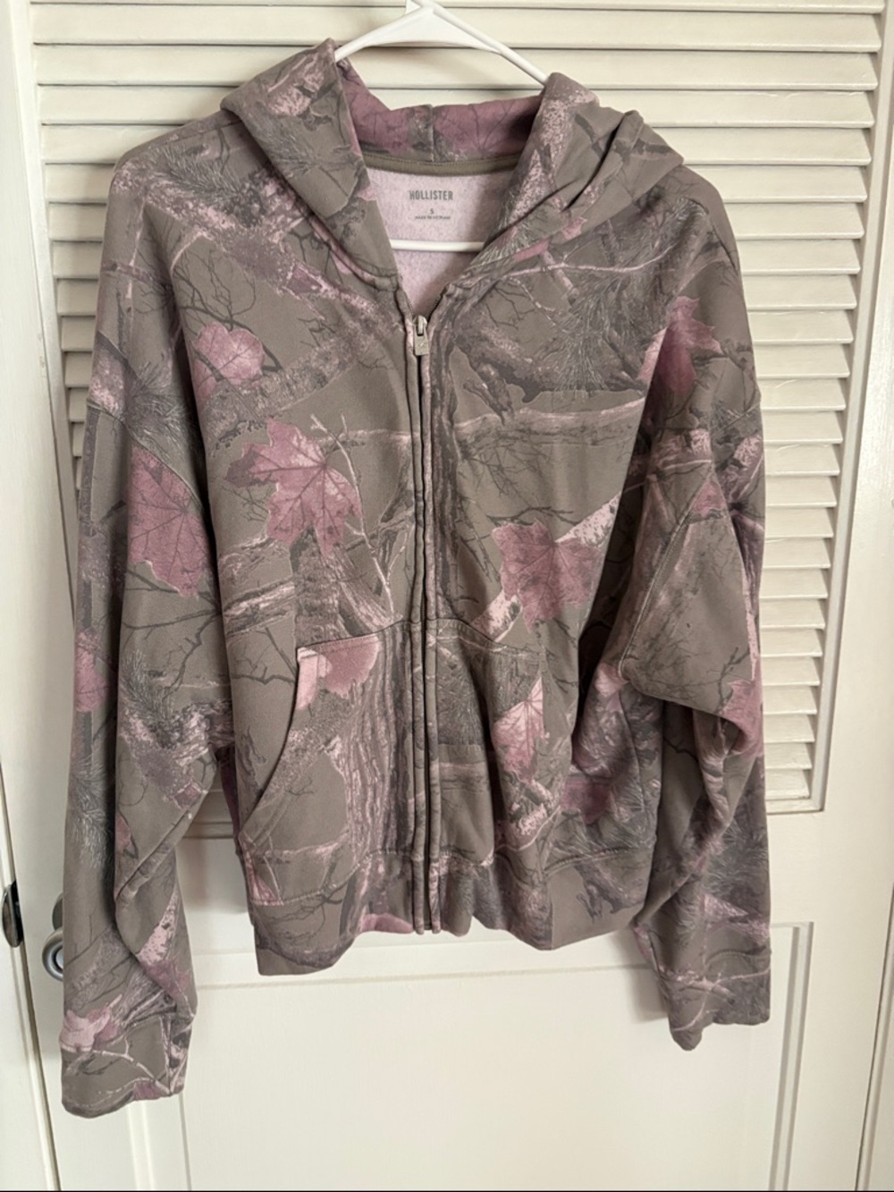 Hollister Pink green hoodie small